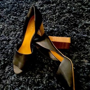 Black leather open toe heels